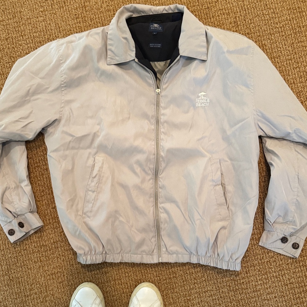 Pebble Beach Gray Windbreaker Jacket